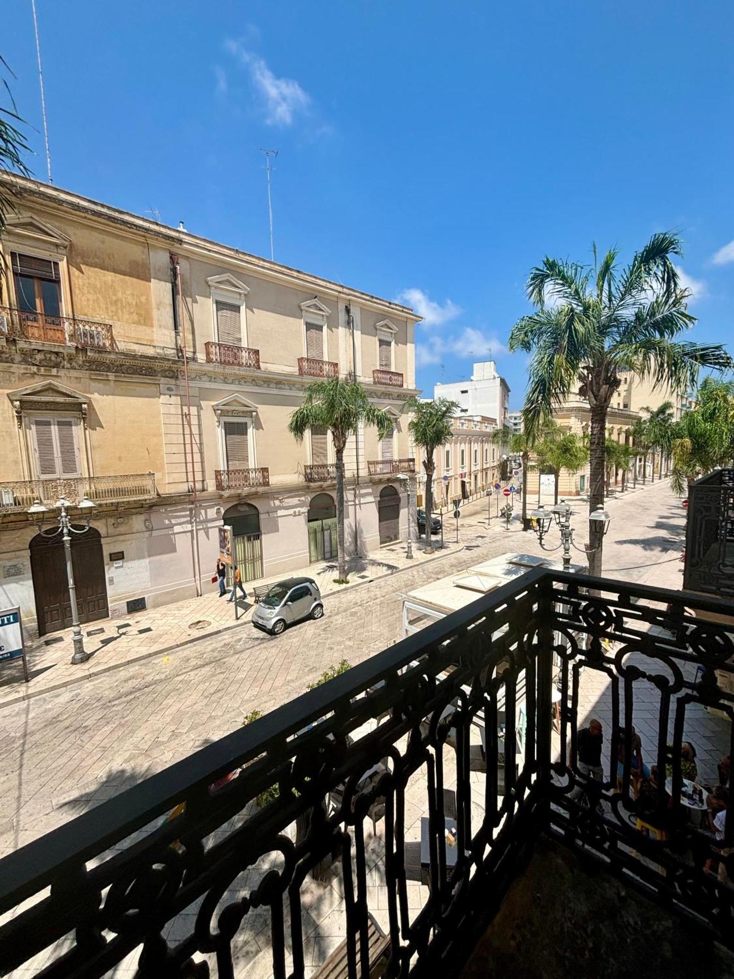 Palazzo Conserva Brindisi Exterior photo